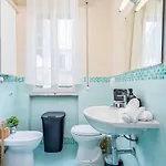 Art Deco' - Sleepwithme - Free Parking - Free Breakfast - Very Friendly Staff Appartement *