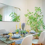 Appartement Art Deco' - Sleepwithme - Free Parking - Free Breakfast - Very Friendly Staff