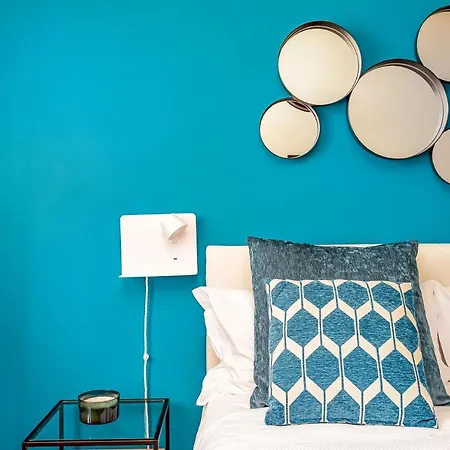 Art Deco' - Sleepwithme - Free Parking - Free Breakfast - Very Friendly Staff Apartment *