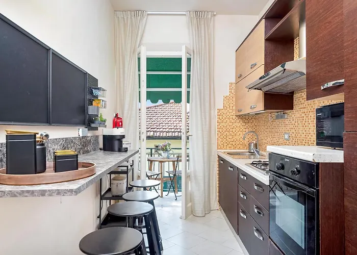 Art Deco' - Sleepwithme - Free Parking - Free Breakfast - Very Friendly Staff 피사