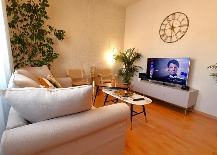 아파트 Art Deco' - Sleepwithme - Free Parking - Free Breakfast - Very Friendly Staff 피사