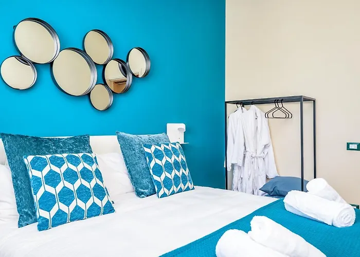 Art Deco' - Sleepwithme - Free Parking - Free Breakfast - Very Friendly Staff 피사